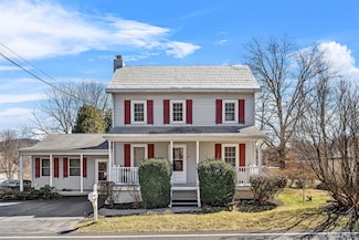 17 Church St, Harriman, NY 10926