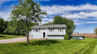 2 Ponderosa Cir, King City, MO 64463