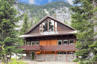 11 Alpental Strasse, Snoqualmie Pass, WA 98068