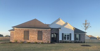 160 Oakland Ridge Cove, Oakland, TN 38060