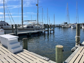 516 Water St Unit B9, Oriental, NC 28571