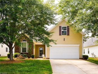 2464 Birch View Dr, High Point, NC 27265