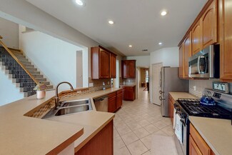 1312 Cattle Crossing Dr, Fort Worth, TX 76131