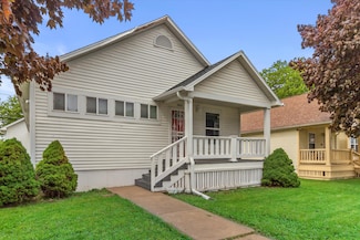 2816 W Vliet St, Milwaukee, WI 53208