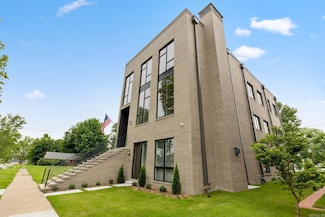712 N Magnolia St, North Little Rock, AR 72114