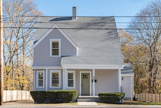 1085 Bedford St, Abington, MA 02351
