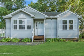 248 Stormy Rd, Manahawkin, NJ 08050