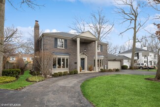 899 Vernon Ave, Winnetka, IL 60093
