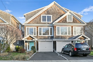 65 Thorpe St Unit 65, Fairfield, CT 06824