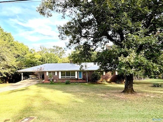 1209 Knight Dr, Gadsden, AL 35904