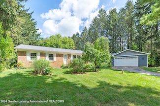 12327 Spruce Ln, Perry, MI 48872