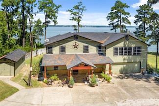 200 Trott Ln, Pointblank, TX 77364