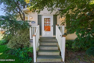 1402 Unami Ave, Ocean, NJ 07712