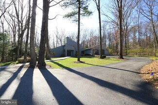 2638 Acacia Dr, State College, PA 16803