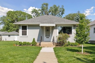 5533 42nd Ave S, Minneapolis, MN 55417