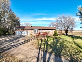 830 Highway 12 SE, de Graff, MN 56271