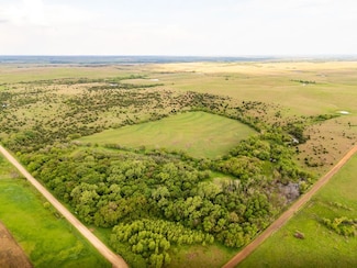 00000 Limestone Rd, Wells, KS 67467