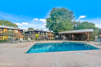1550 E 2nd St Unit T121, Gulfport, MS 39501