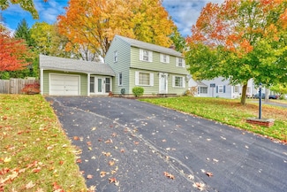 284 Belmeade Rd, Rochester, NY 14617