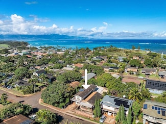 215 Kahiko St, Paia, HI 96779