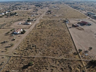 10120 Arizona Ave, Phelan, CA 92371