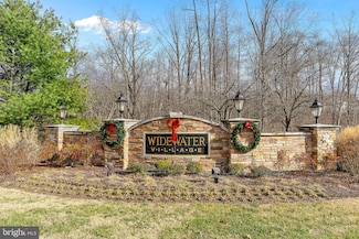 46 Glacier Way, Stafford, VA 22554