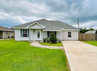 401 Robyn St, Gray, LA 70359