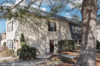 467 Old Forge Crossing Unit 467, Devon, PA 19333