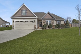 85 Braddock Dr, Lillington, NC 27546