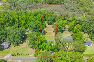 7239 Commodore Rd, Hollywood, SC 29449