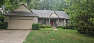 1649 Roxburgh Ave, East Lansing, MI 48823