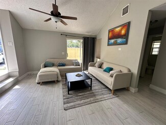 2176 Champions Way, North Lauderdale, FL 33068