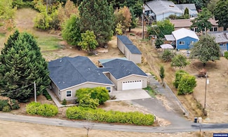 194 Oak St, Monroe, OR 97456