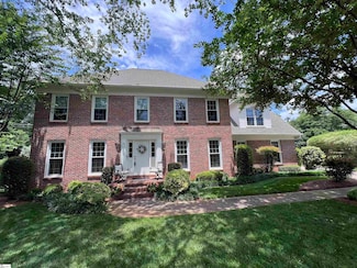 111 Farm Valley Ct, Greer, SC 29650