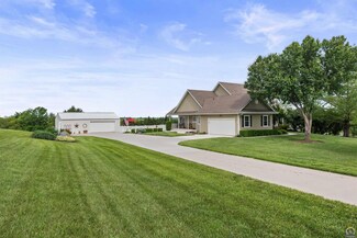 3401 SW Hodges Rd, Topeka, KS 66614