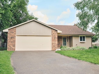 7467 Meadowwood Ct, Brooklyn Park, MN 55444