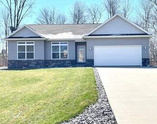 3568 S Maple Lane Ct, La Porte, IN 46350