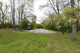 128 Sunset Ct, Twin Lakes, WI 53181