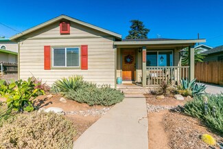 131 W Oak View Ave, Oak View, CA 93022