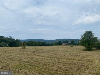 34394 Hollow Oak Rd, Bluemont, VA 20135