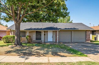 3431 Thrush Dr, Irving, TX 75062