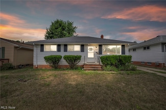 14637 Lisa Dr, Maple Heights, OH 44137