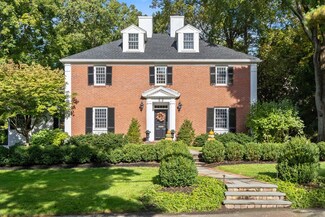 23 Plymouth Rd, Wellesley Hills, MA 02481