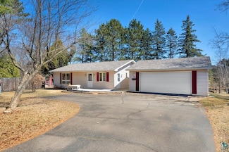 726 Laurel St, Cloquet, MN 55720