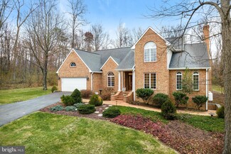 348 Cottonwood Dr, Winchester, VA 22603