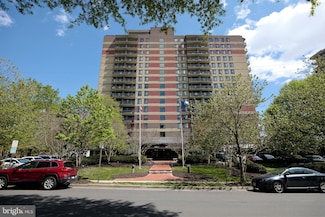 801 N Pitt St Unit 905, Alexandria, VA 22314