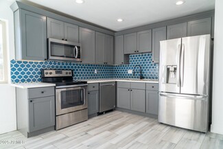 819 E Erie St, Chandler, AZ 85225
