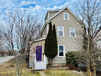 10 Spring Ct, Woburn, MA 01801