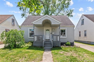 33989 Richard St, Wayne, MI 48184
