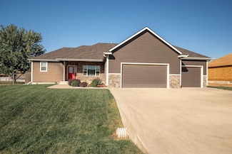 711 N Struble, Bennington, KS 67422